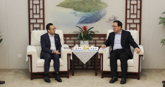 江苏省促会领导会见彦德国际-封面.jpg